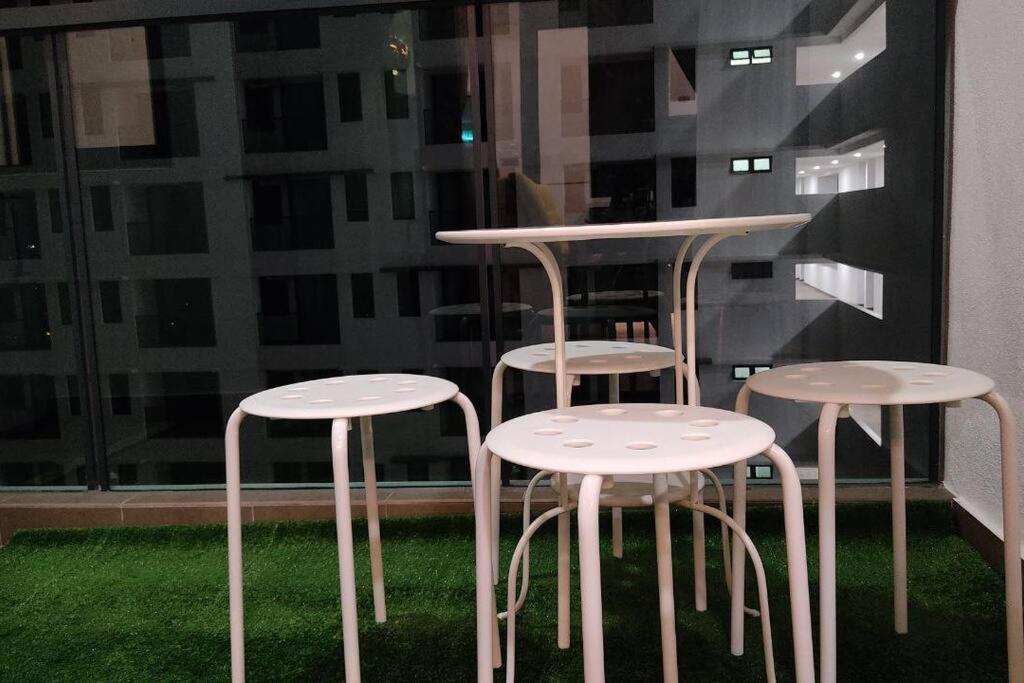 באנגי Hidayah Homestay Near Ukm And Ktm Station With High Speed Wifi - Pool & River View מראה חיצוני תמונה
