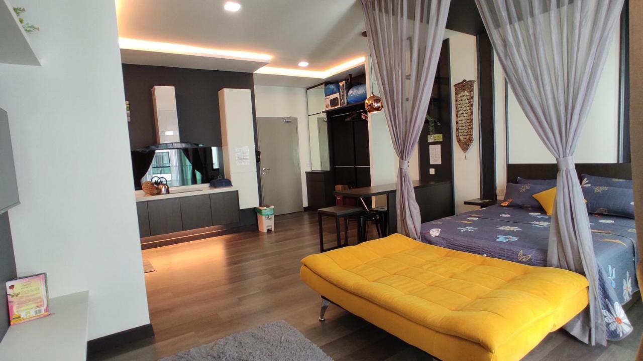 באנגי Hidayah Homestay Near Ukm And Ktm Station With High Speed Wifi - Pool & River View מראה חיצוני תמונה