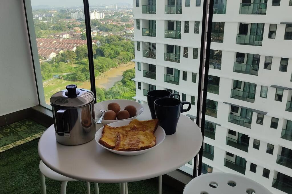 באנגי Hidayah Homestay Near Ukm And Ktm Station With High Speed Wifi - Pool & River View מראה חיצוני תמונה